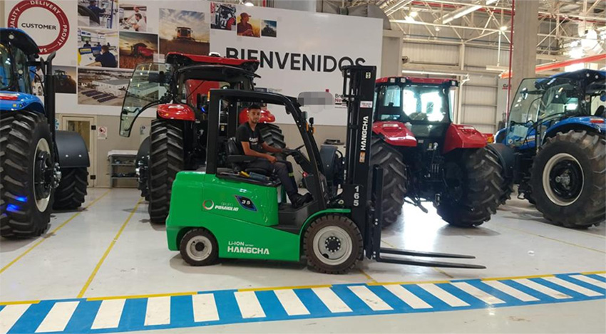 Hangcha Lithium-ion Forklifts in Varied Industries-02.jpg